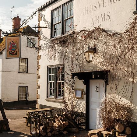 The Grosvenor Arms Hotel Hindon Екстериор снимка
