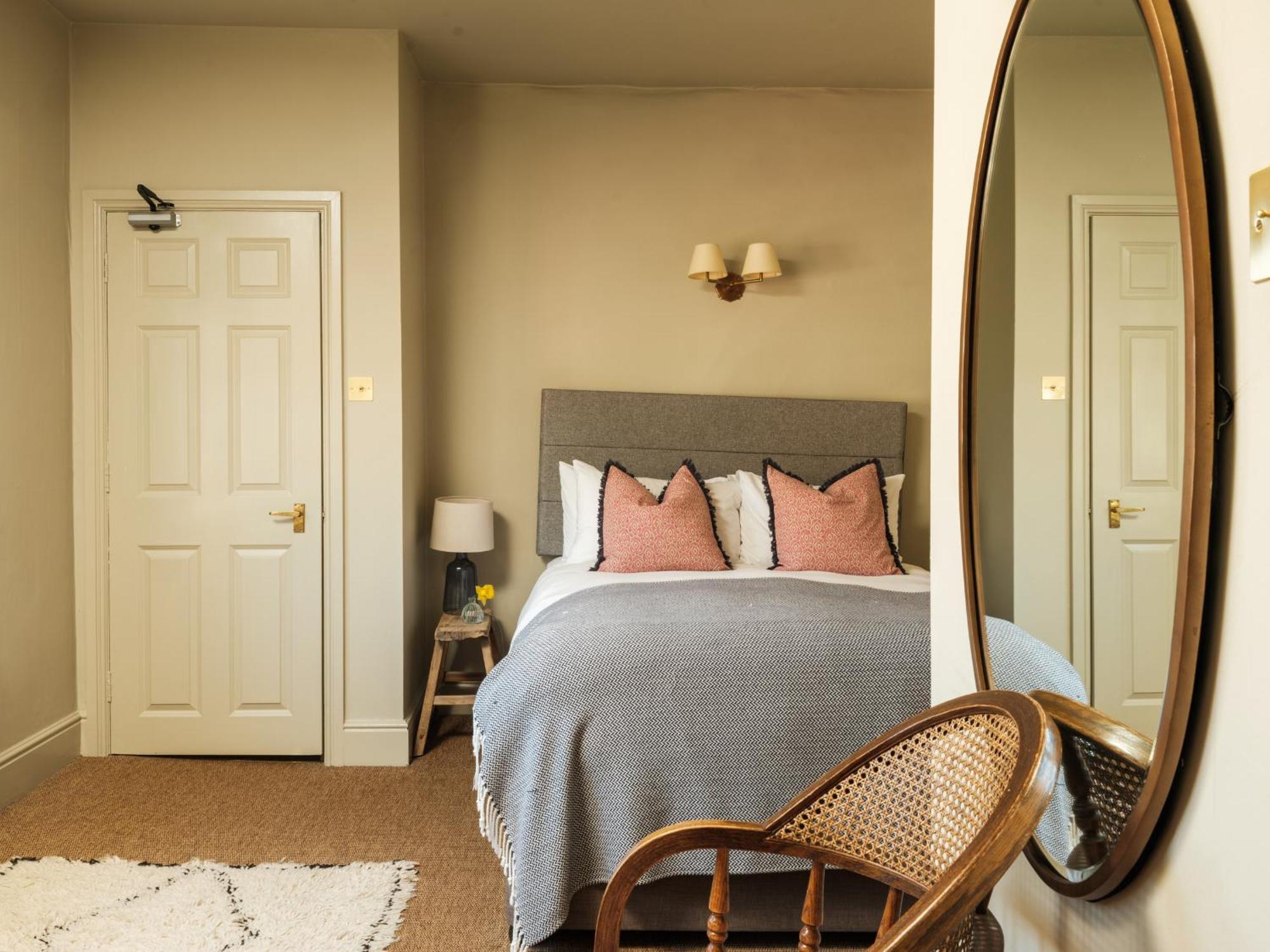 The Grosvenor Arms Hotel Hindon Стая снимка